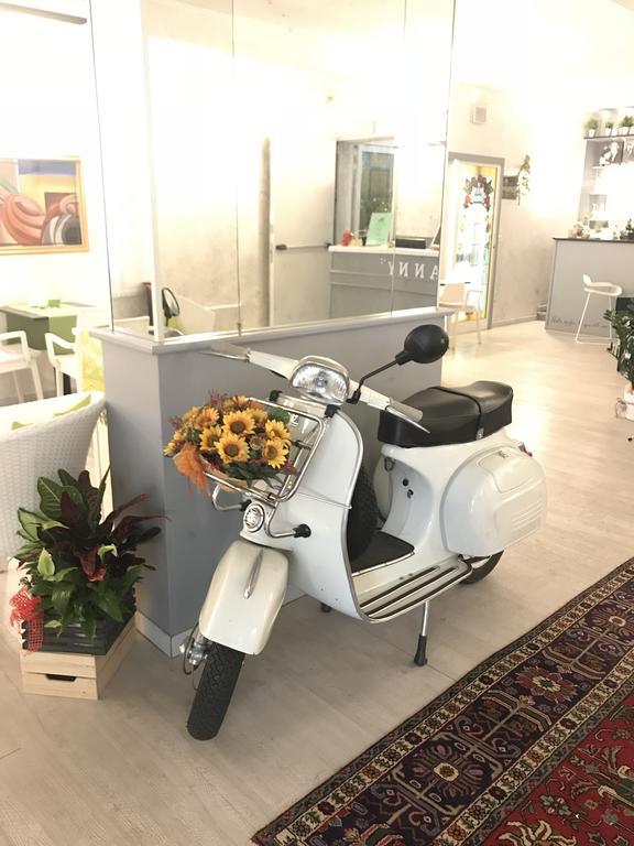 安尼酒店 利多迪迪耶索洛 外观 照片